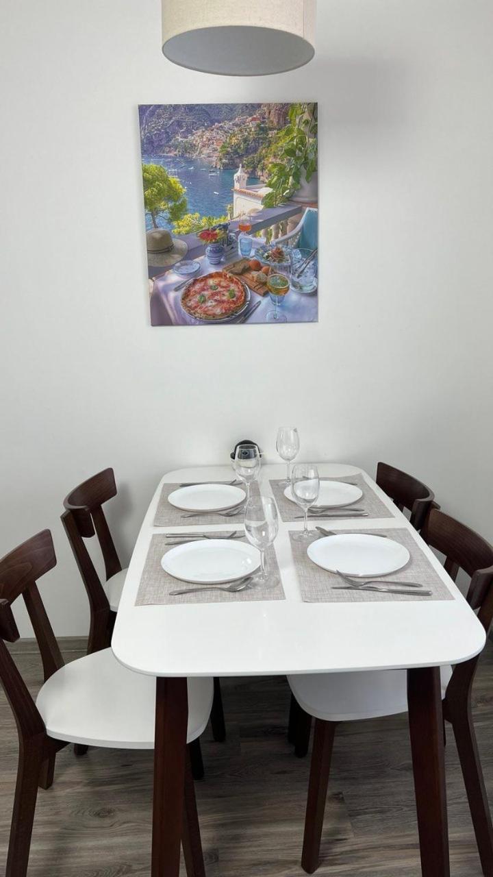 Apartment Grey & White Vinnytsia